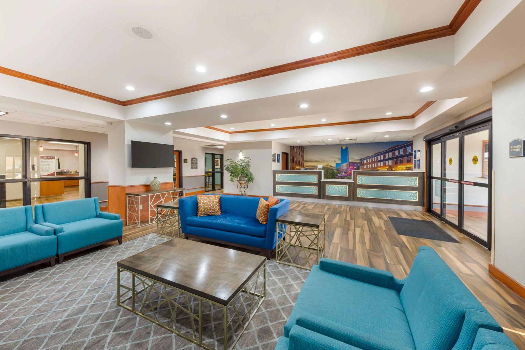 Best Western Plus Midwest City Inn & Suites Exteriör bild