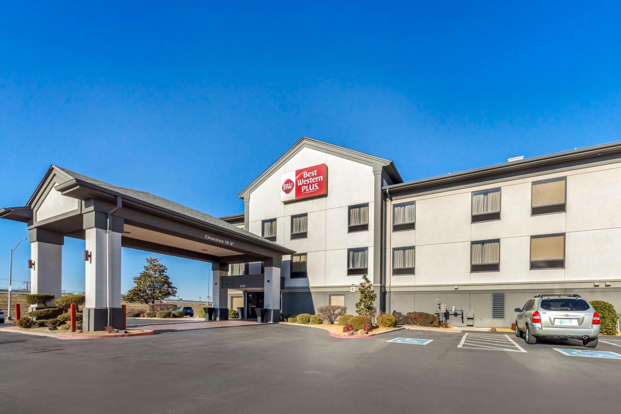 Best Western Plus Midwest City Inn & Suites Exteriör bild