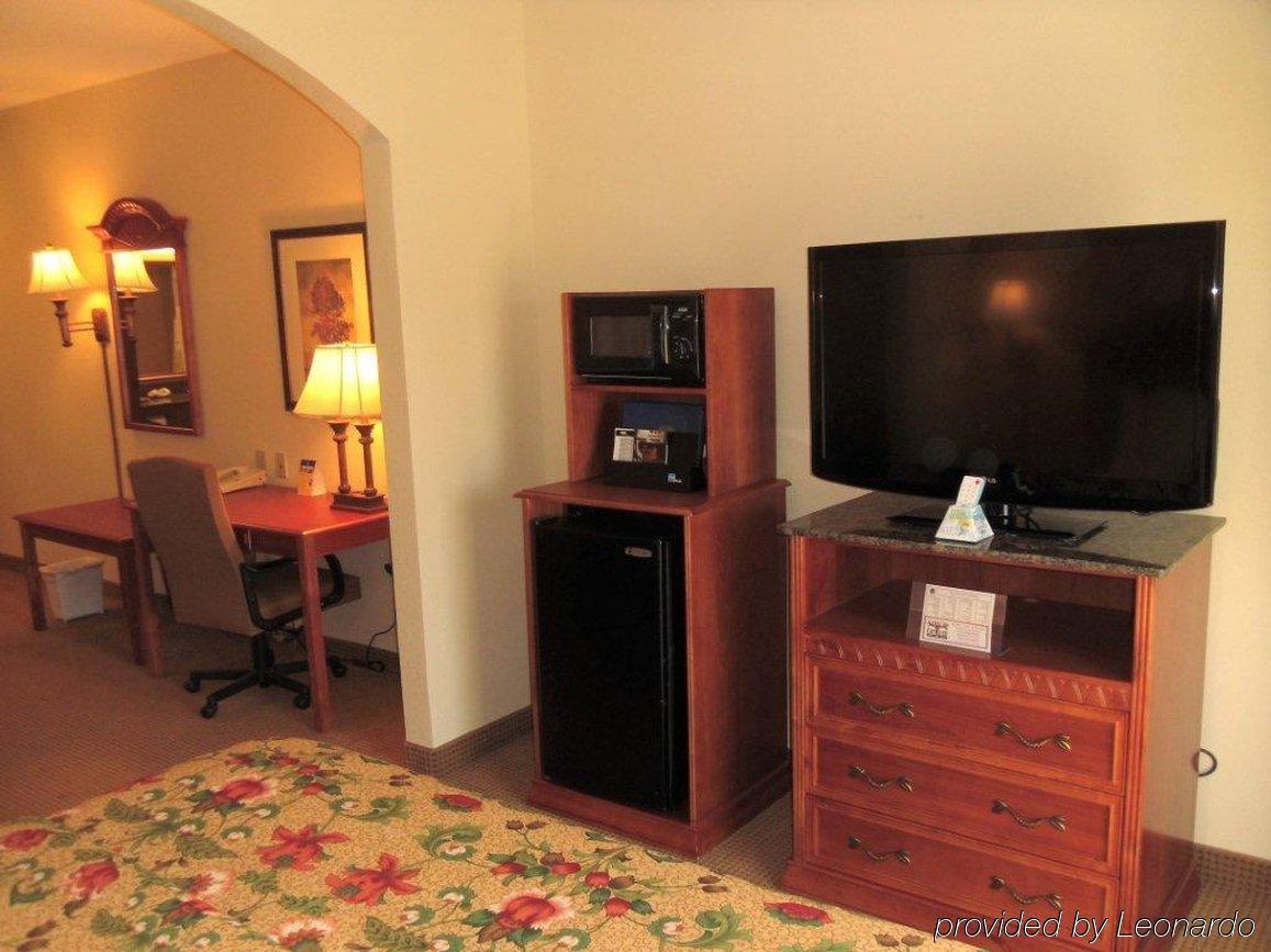 Best Western Plus Midwest City Inn & Suites Rum bild
