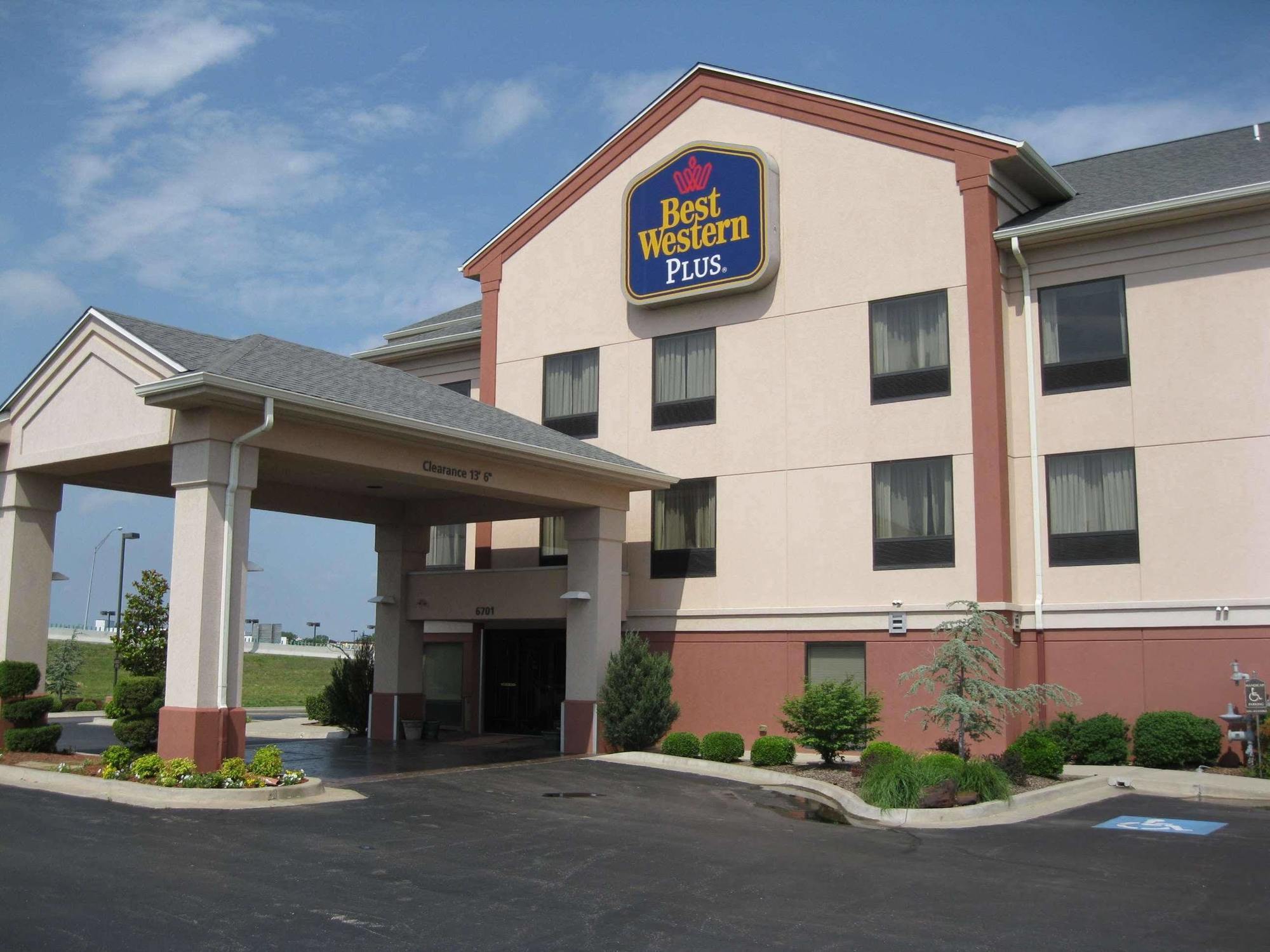 Best Western Plus Midwest City Inn & Suites Exteriör bild